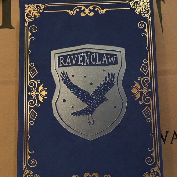 Harry Potter FAN Miniso Gift Set with sold out rare Ravenclaw Journal - Picture 2 of 14